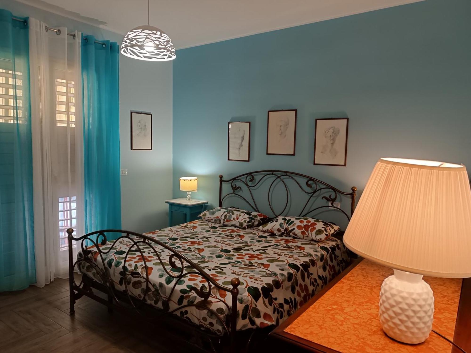 Casa Azzurra Apartment จีอาร์ดีนี นักซอส ภายนอก รูปภาพ