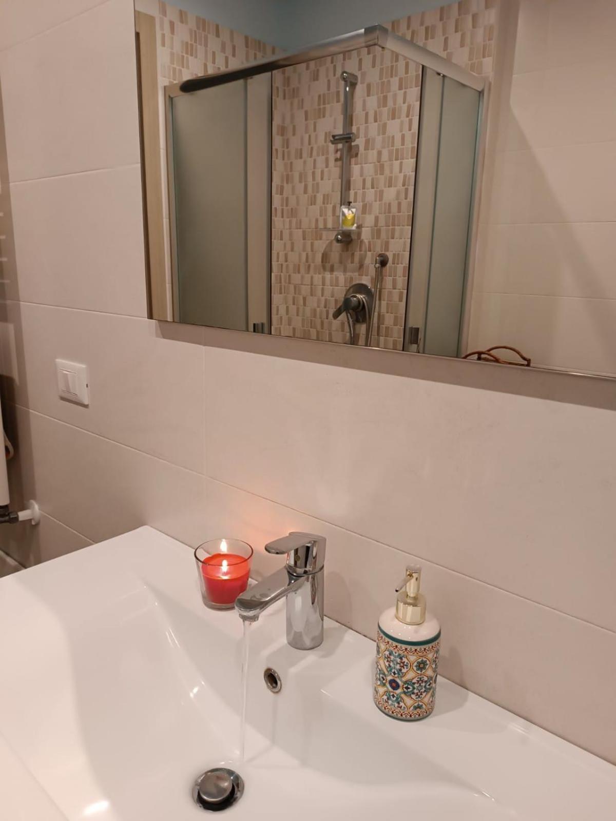Casa Azzurra Apartment จีอาร์ดีนี นักซอส ภายนอก รูปภาพ